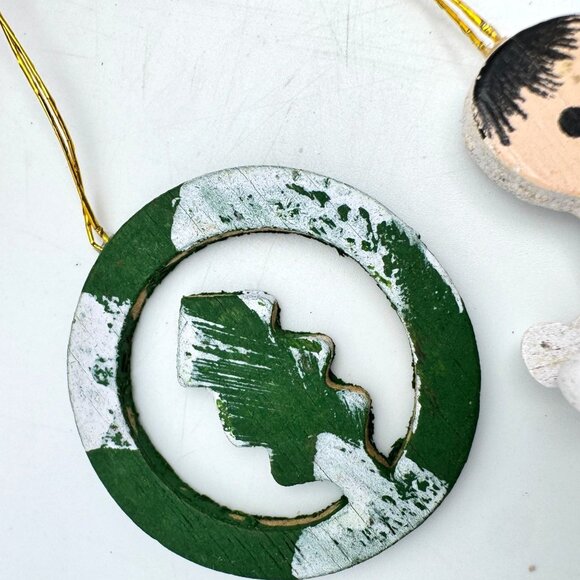 Hand-Painted Vtg Wooden Christmas Ornaments Set Of 15 Figurines Mid-Century - Picture 16 of 16